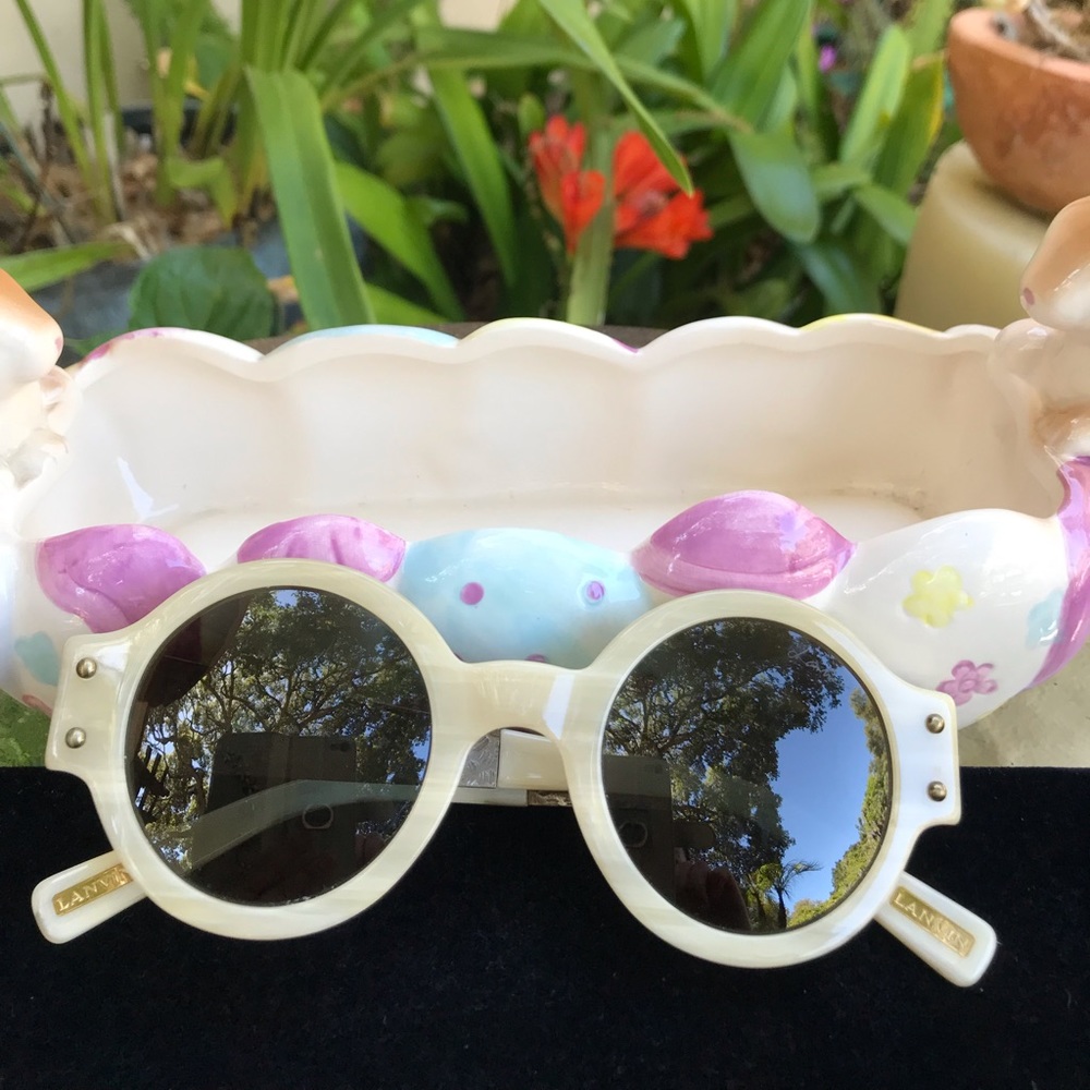 New Authentic Lanvin Sunglasses 🕶
